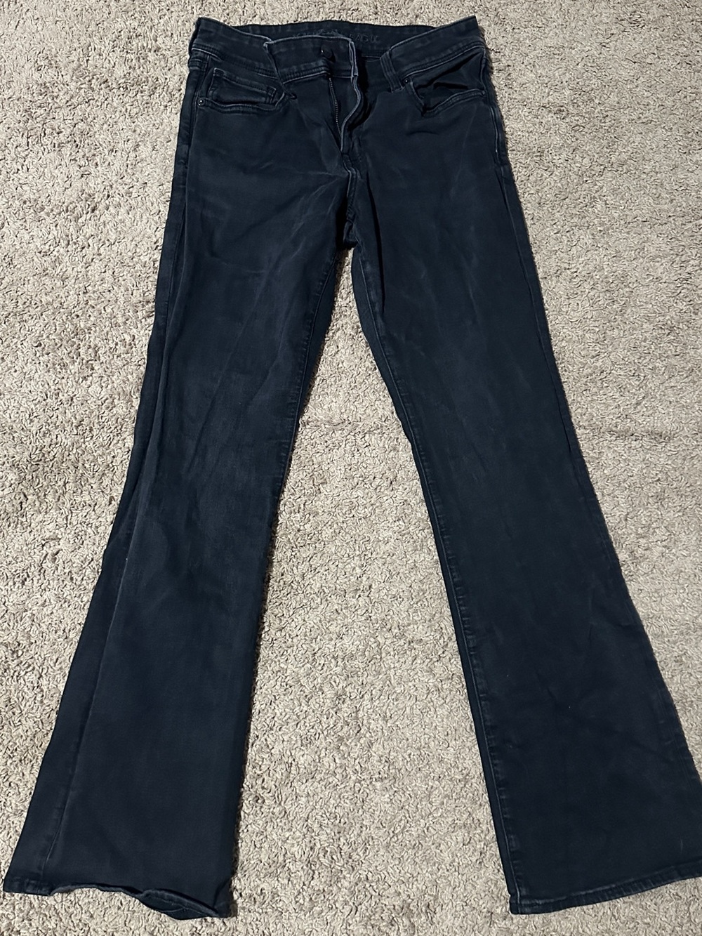American Eagle Outfitters Black Flare Jeans - Next Level Stretch Size 6